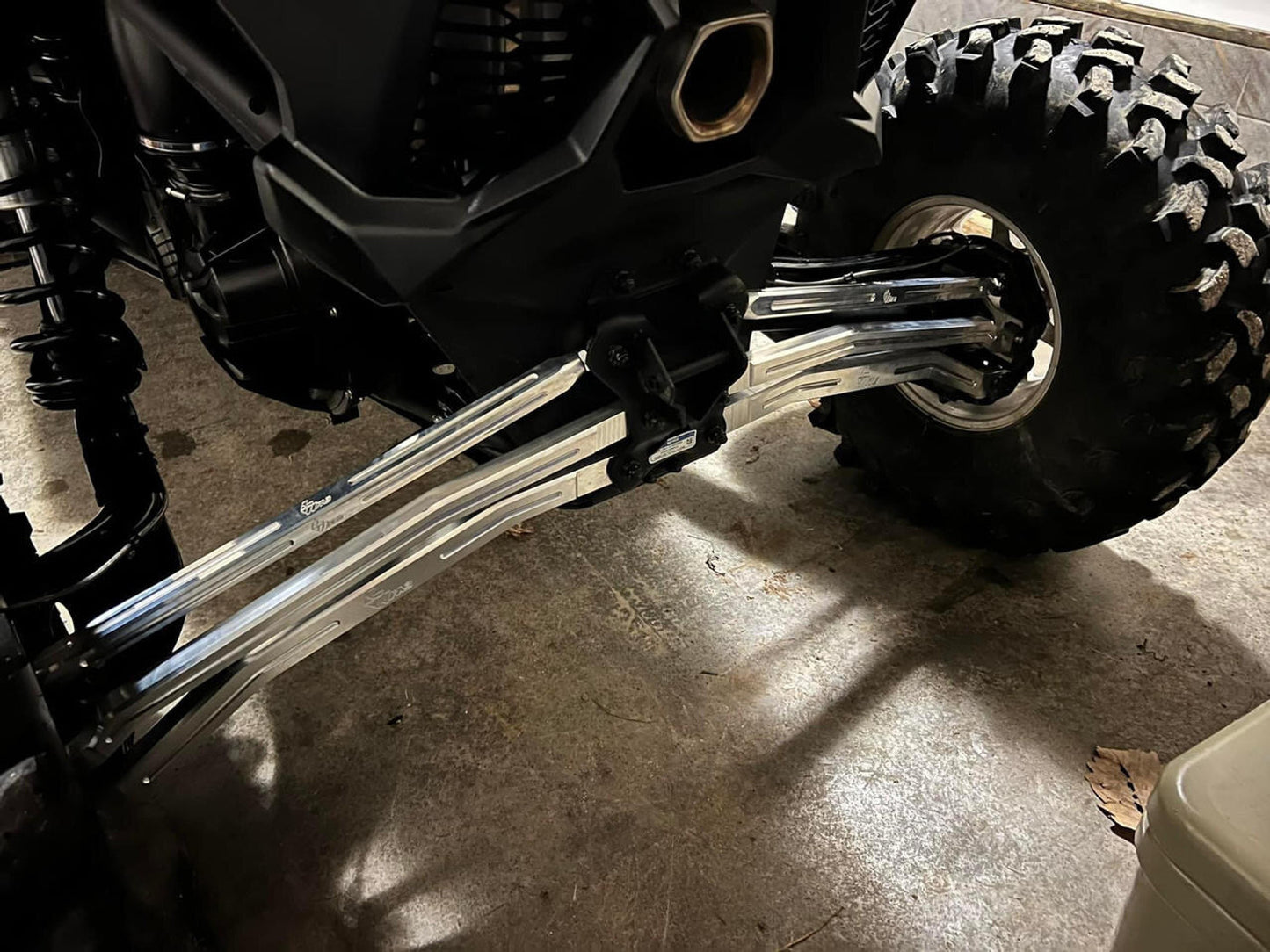 Can-Am Maverick X3 adjustable radius rods