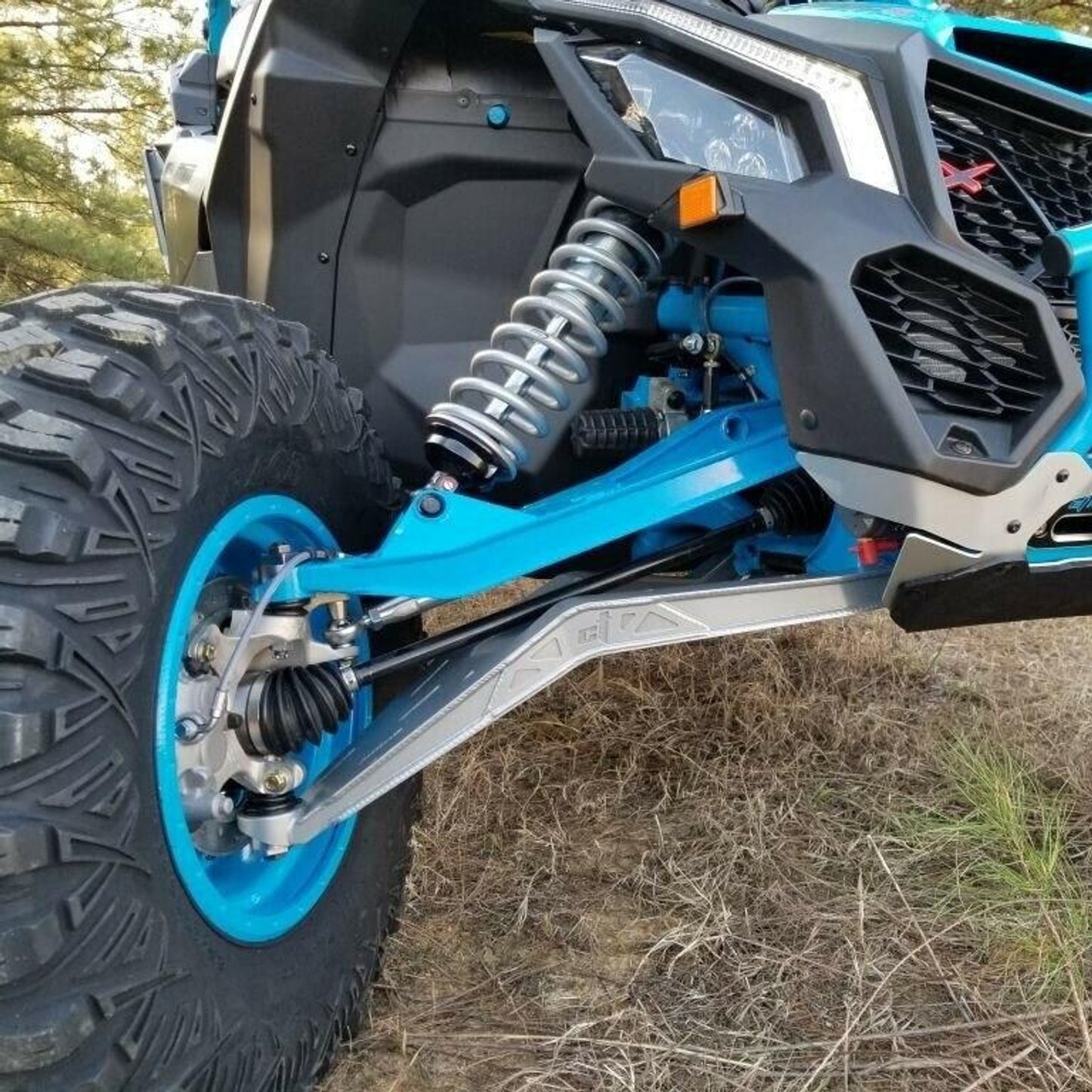 CT RACE WORX MAVERICK X3 72 BOXED HIGH CLEARANCE LOWER A ARMS