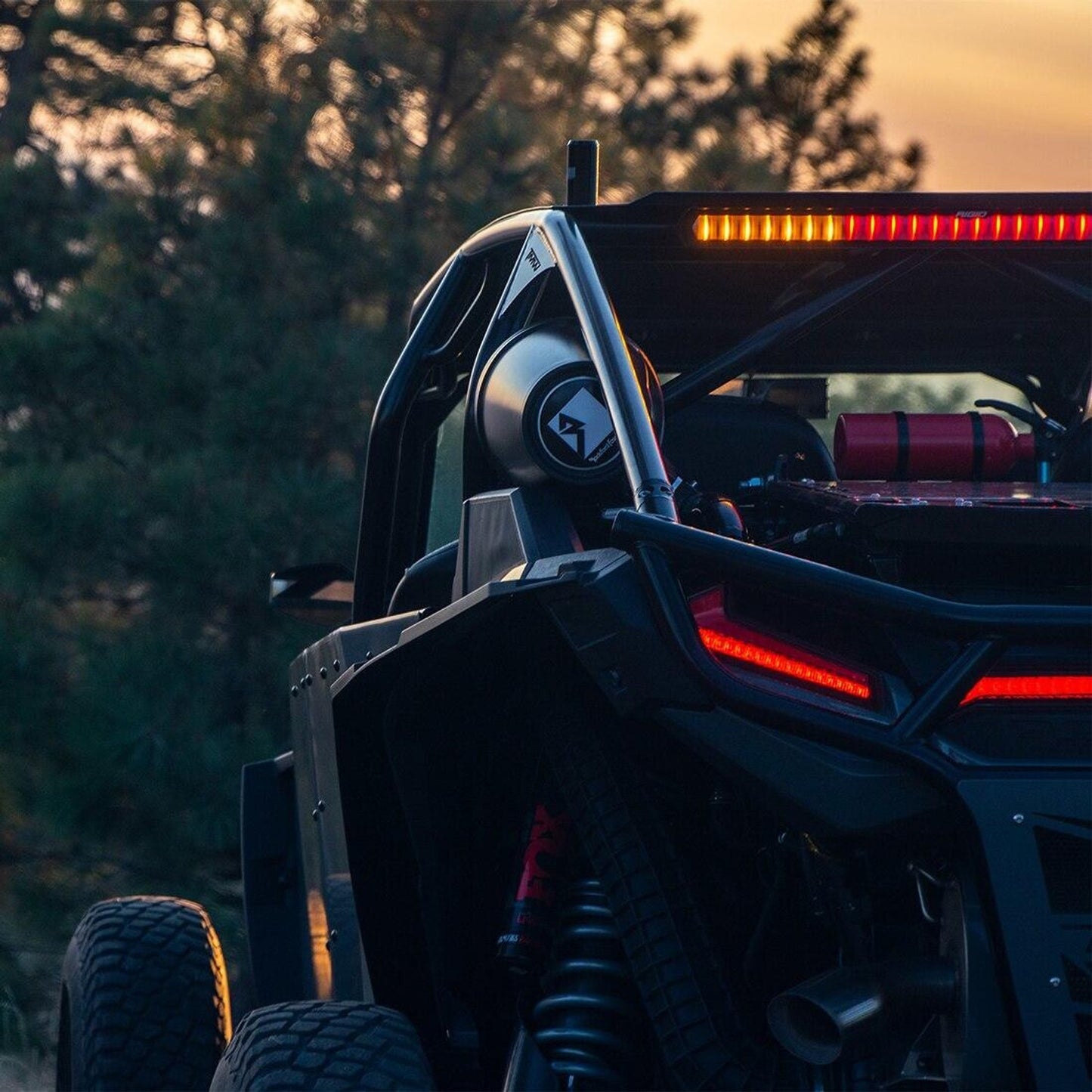 RIGID INDUSTRIES UTV CHASE REAR FACING 28 INCH LED LIGHT (TUBE MOUNT)